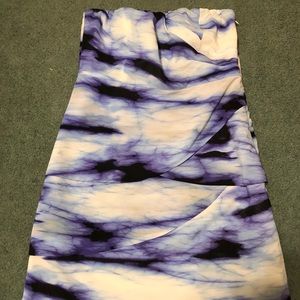 Strapless dress size 6 euc... worn once!